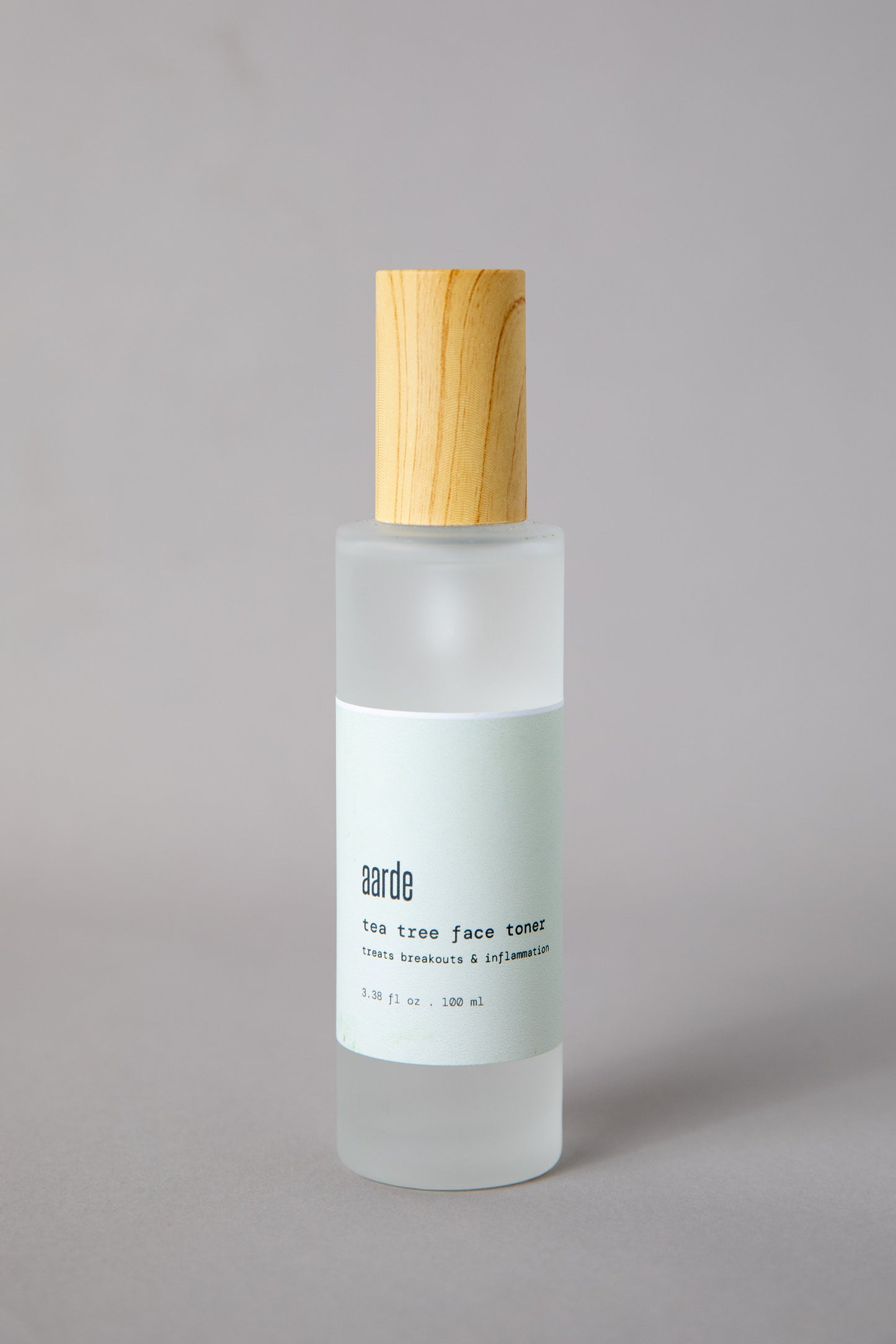 Aarde Tea Tree Skin Clearing Face Toner